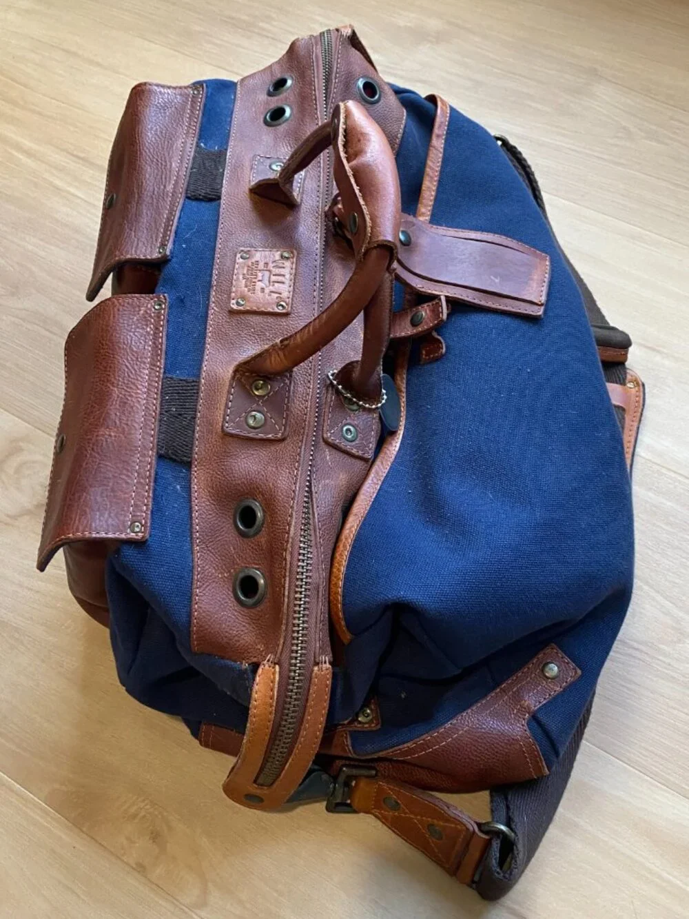Huckberry Will Leather Good Traveler Duffle Navy Tan With Strap and Luggage Tag